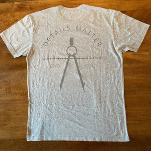 Details Matter Men’s Gray Shirt